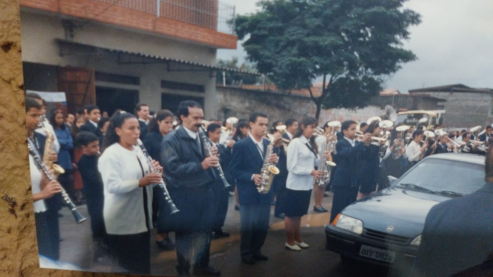 Desfile da Congregação de Mocidade (COMUDAG) pelas ruas do Jardim Helena, anos 90