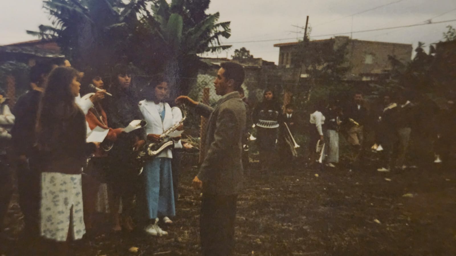 Oração no Terreno - Louvor