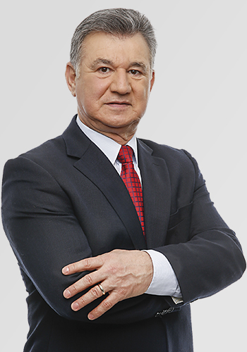 Pastor Pr. José Wellington Costa Junior em momento ministerial, AD Jardim Helena